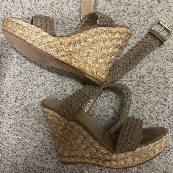 Stuart Weitzman Alex Crotchet Wedges - Picture 10 of 11